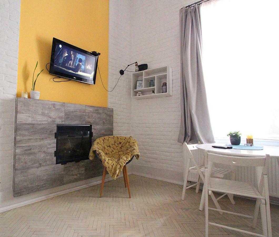 Style Loft Apartment Lviv Exteriör bild